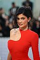 kendall kylie jenner show some leg at met gala 2023 21