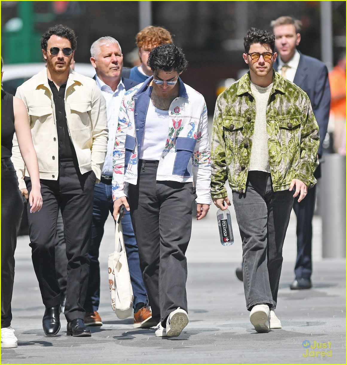 Jonas Brothers Run Into Fan While Out In NYC Between Meetings Photo