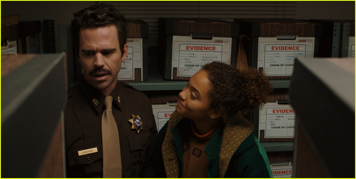 kiersey clemons searches for missing student in susies searches trailer 08