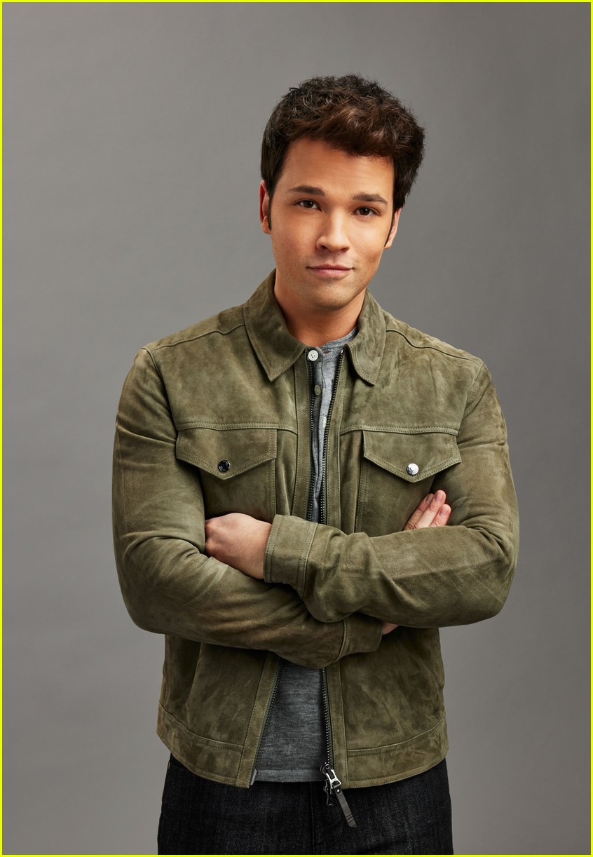 nathan kress teases icarly season three is very different not just pure comedy 04