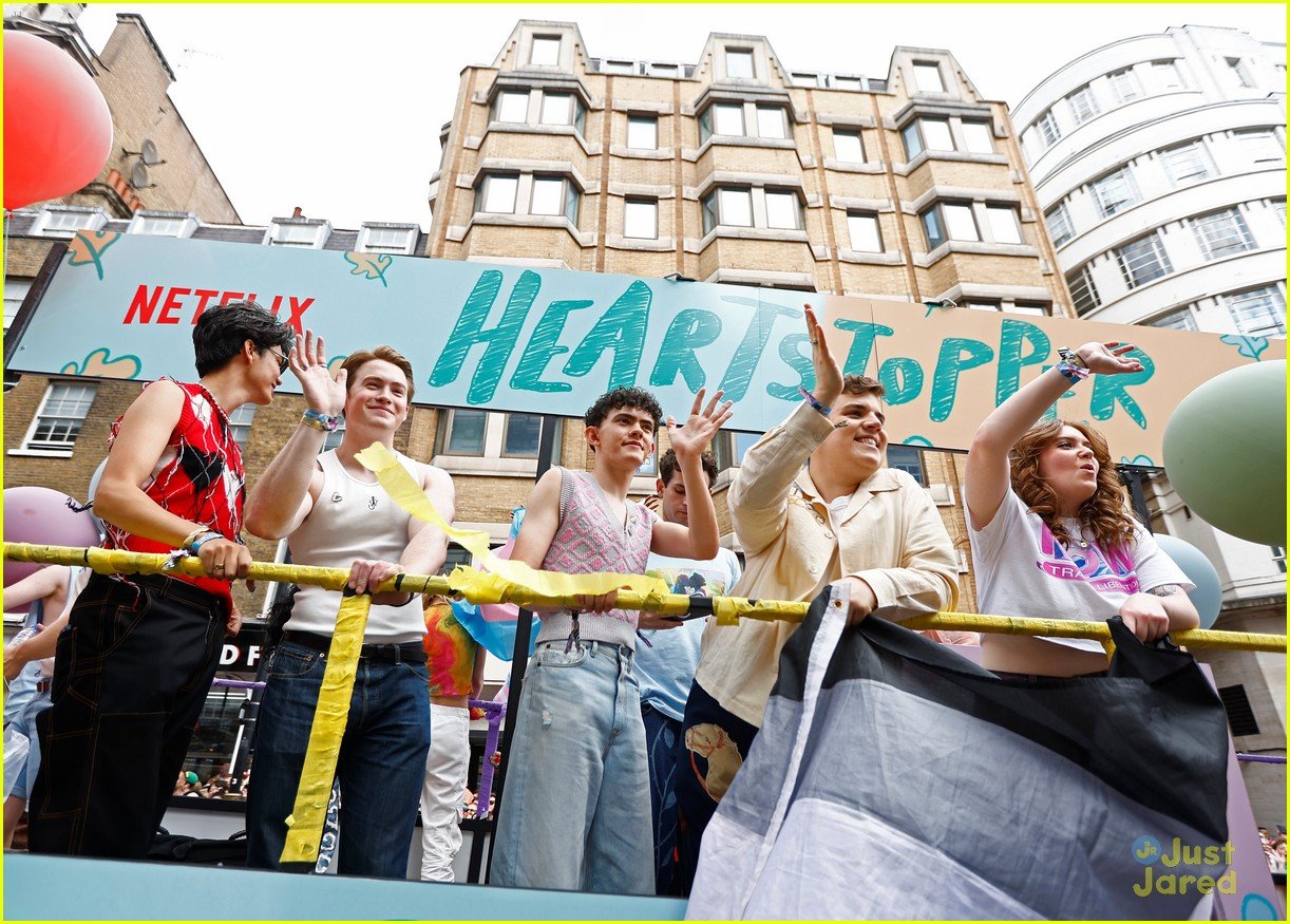 heartstopper cast rides in london pride parade debuts season 2 teaser trailer 01