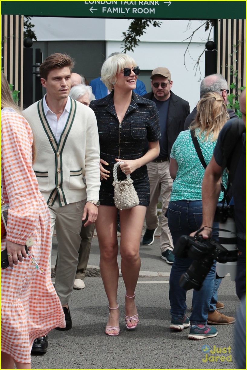 pixie lott oliver cheshire step out at wimbledon after baby news 13