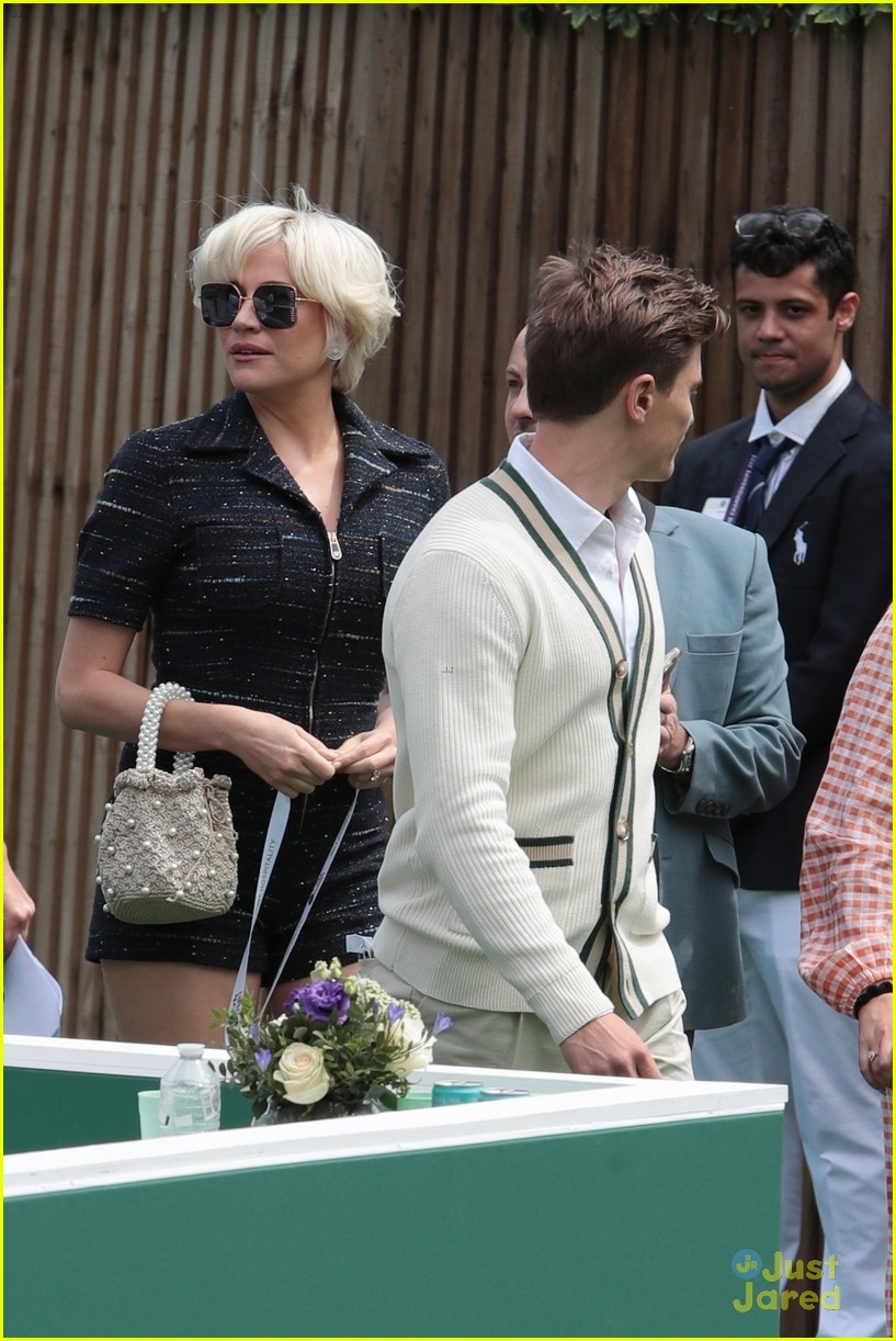 pixie lott oliver cheshire step out at wimbledon after baby news 24
