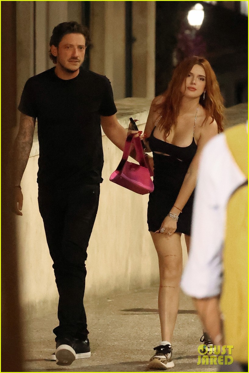 bella thorne mark emms vacation in italy 01