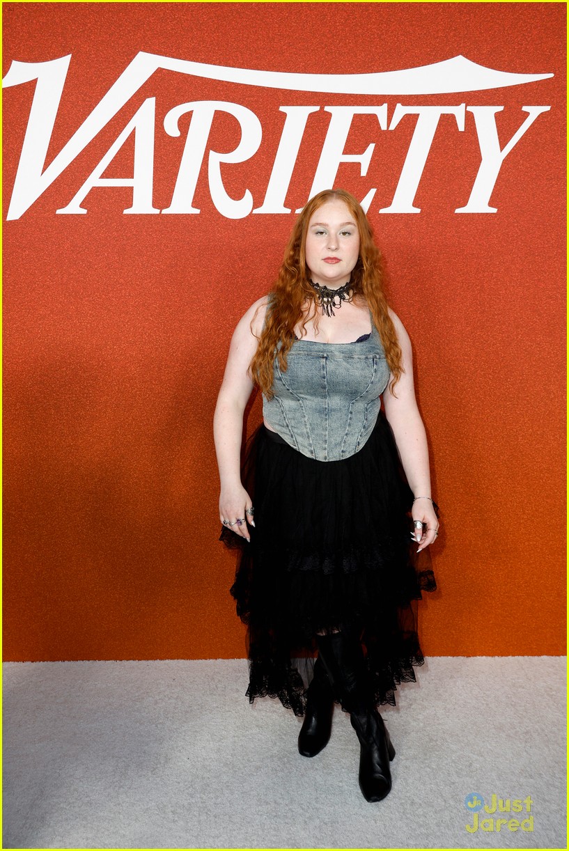 joshua bassett xochitl gomez dance the night away at variety power of young hollywood party 29