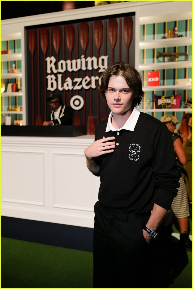 'Mean Girls' Co-Stars Christopher Briney & Renee Rapp Reunite at Rowing ...