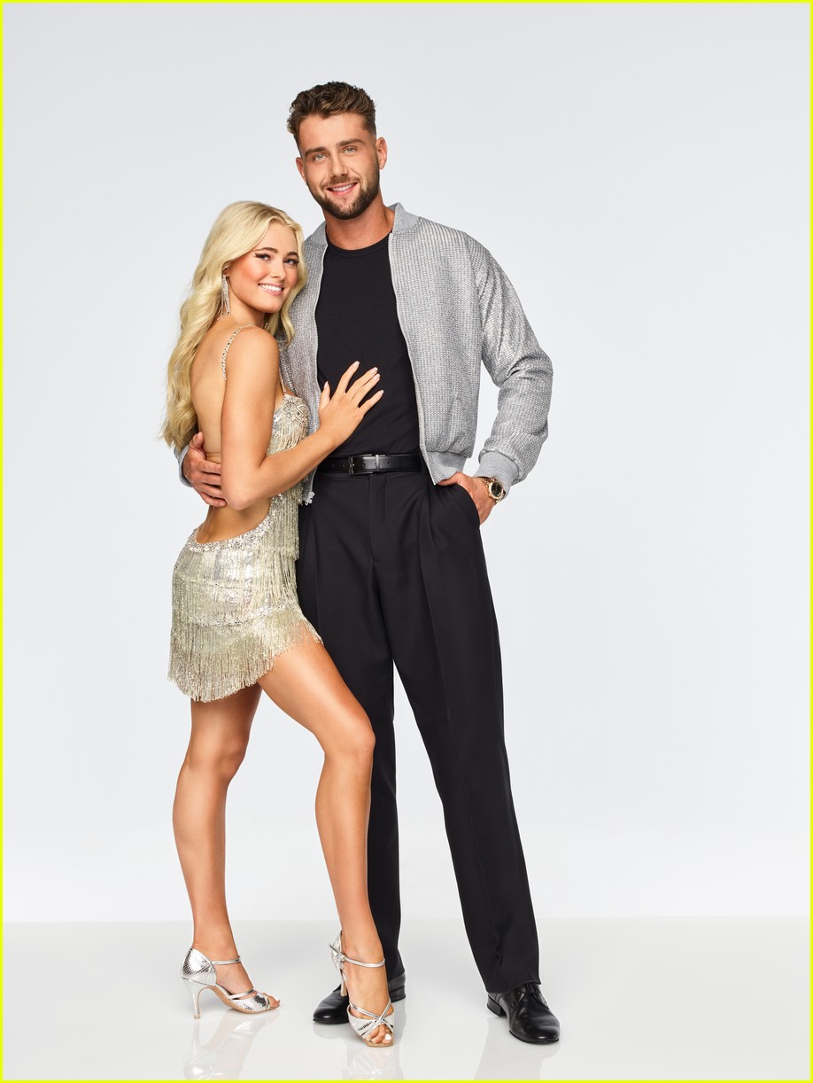 lele pons xochitl gomez join season 32 cast of dancing with the stars 02