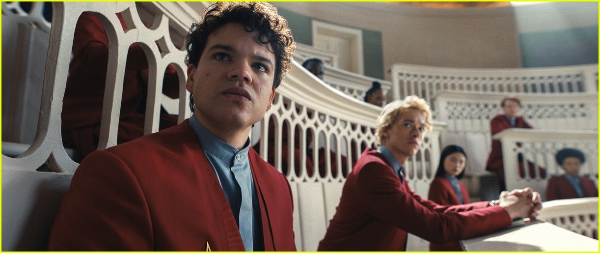 new the hunger games prequel trailer stills and poster 08