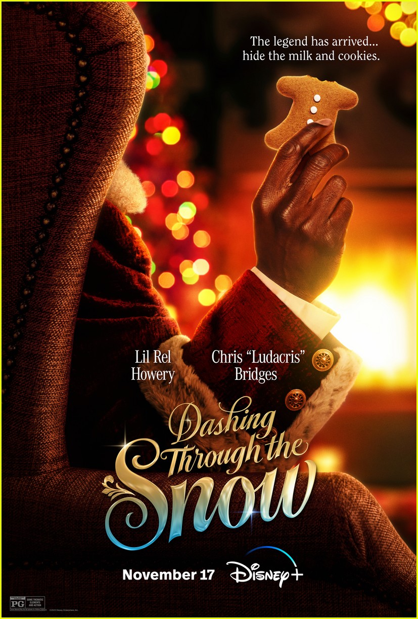 lil rel howery is santa in trailer for new family movie dashing through the snow 03
