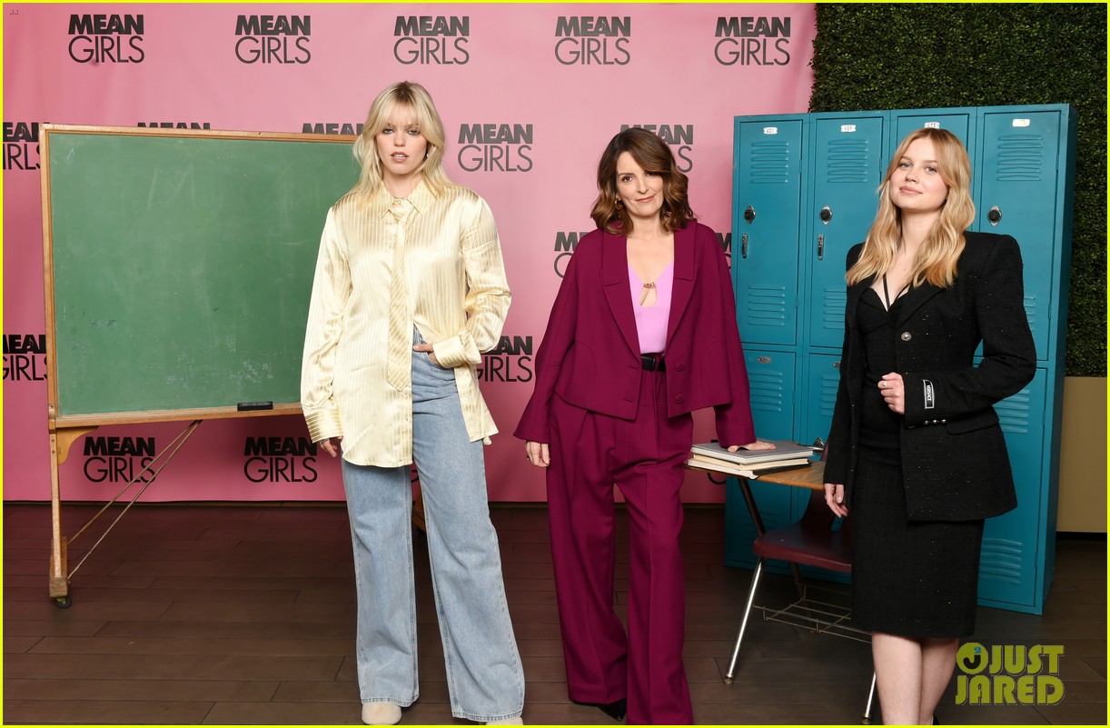 Angourie Rice And Renee Rapp Join Mean Girls Musical Movie Cast At La Photo Call Photo