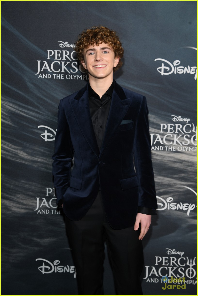 percy jackson series cast attend nyc premiere 07