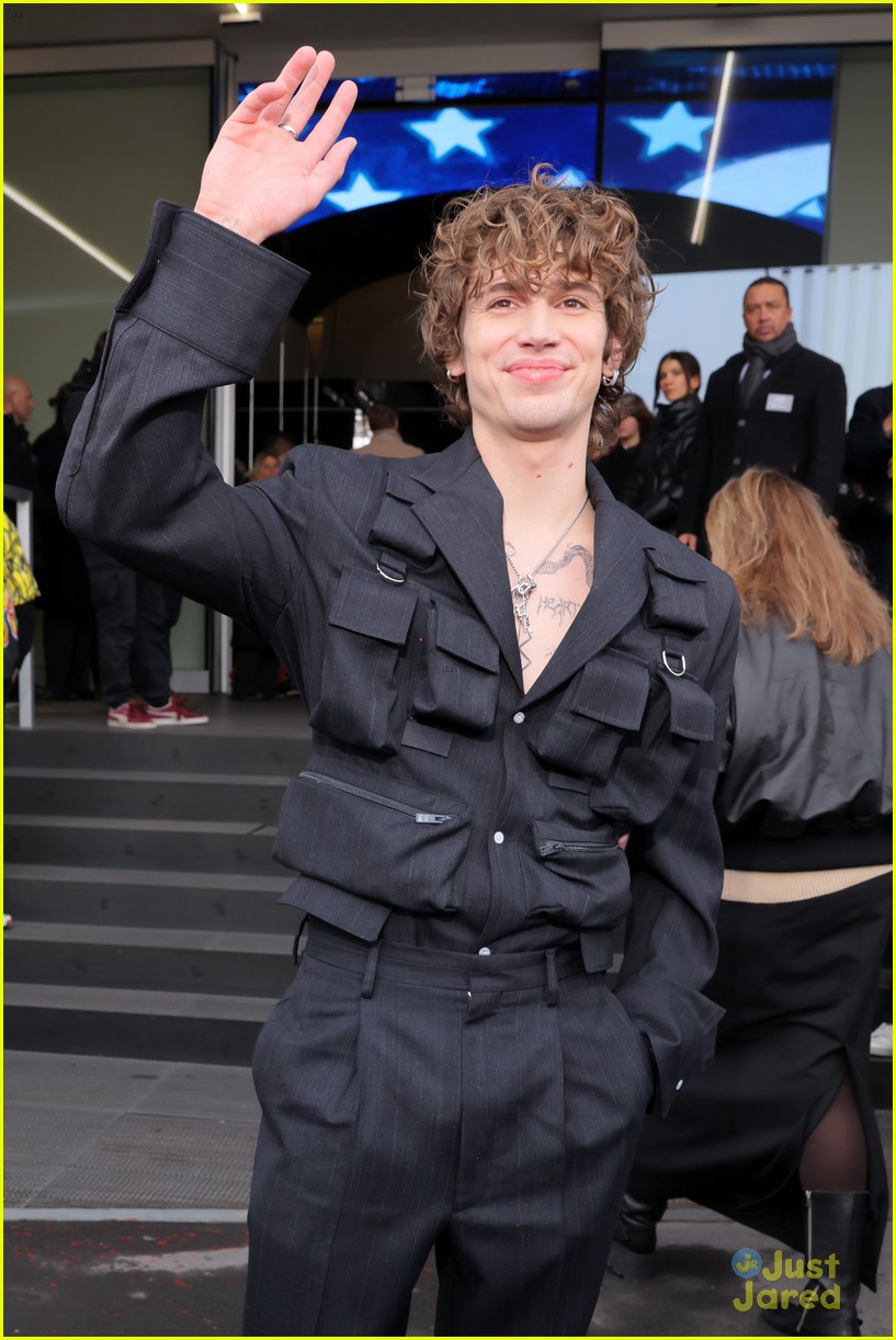 Mean Girls' Christopher Briney, Louis Partridge, Vinnie Hacker & More