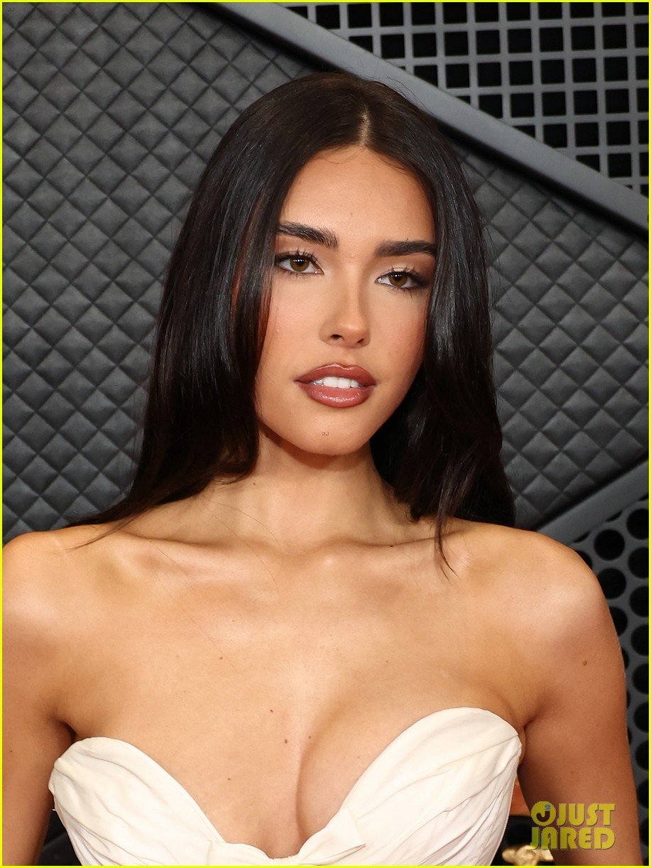 Madison Beer Vision In White At Grammys 2024 04 