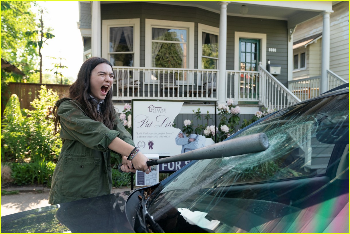 brooklynn prince smashes windshield in little wing first look photos 04