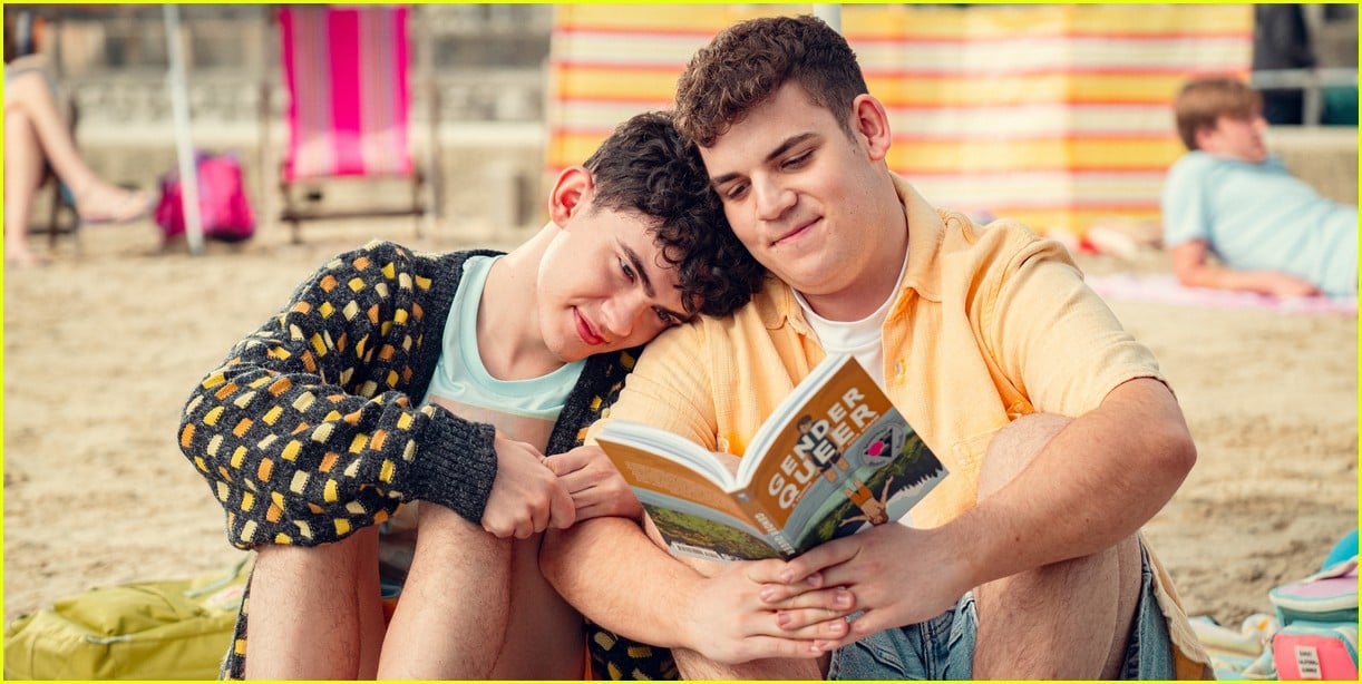 Netflix Debuts First Look Photos For 'Heartstopper' Season 3, Reveals ...