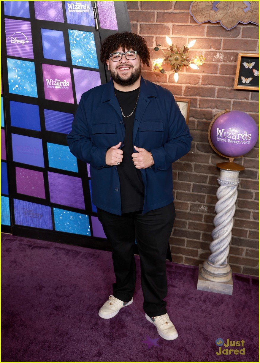 Jake Thomas, Raini Rodriguez, Kylie Cantrall & More Disney Stars Attend
