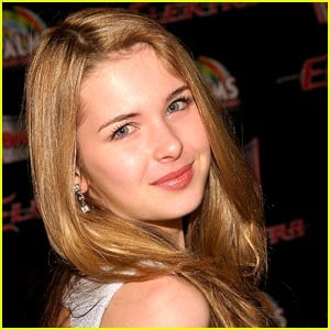 Kirsten Prout is Eclipse's Lucy