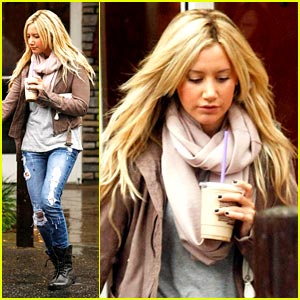 Ashley Tisdale is Scarf Sweet