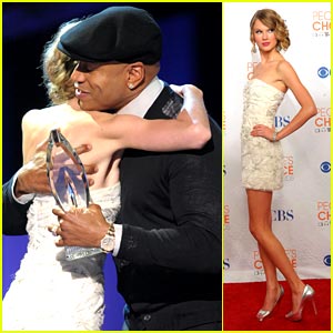 Taylor Swift: People's Choice Favorite Female Artist!