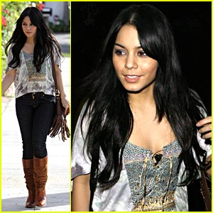 Vanessa Hudgens: Meet Up with Ashley Tisdale!