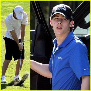 Nick Jonas is a Golfing Kind of Guy
