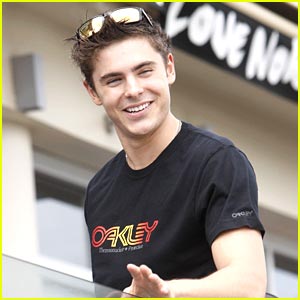 Zac Efron Really Wants to be Spider-Man