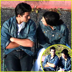 Joe Jonas & Demi Lovato: Shoot & Sweet