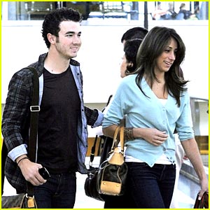 Kevin Jonas: The Best Thing About Being Married...