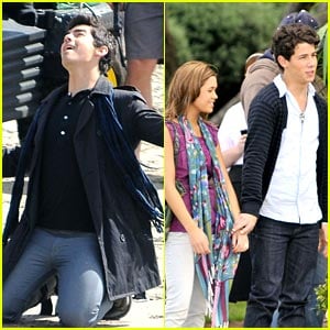 Nick Jonas & Nicole Anderson: Holding Hands on Set!