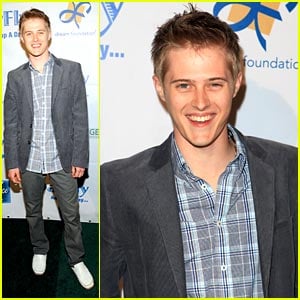 Lucas Grabeel Launches DayFly.com
