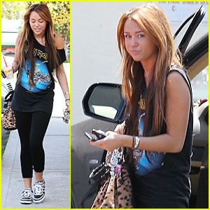 Miley Cyrus: Leopard Print Lovely