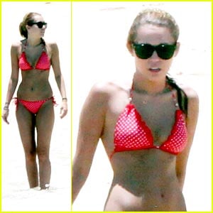 Miley Cyrus: Pink Polka Dot Bikini!