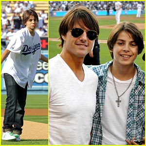 Jake T. Austin & Tom Cruise: Dodgers Dudes!