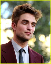 Robert Pattinson: Slouching Stud