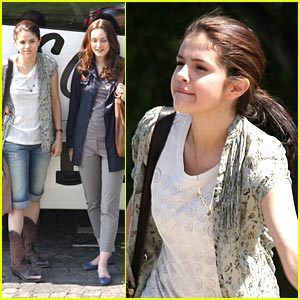 Selena, Leighton & Katie: Basilica Beauties