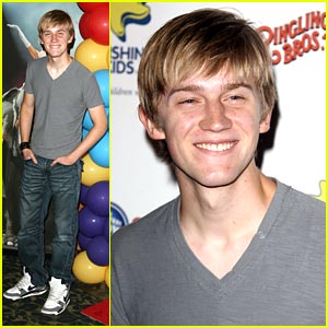 Jason Dolley Goes to the Circus