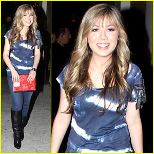 Jennette McCurdy: From Do Something To Denny's!