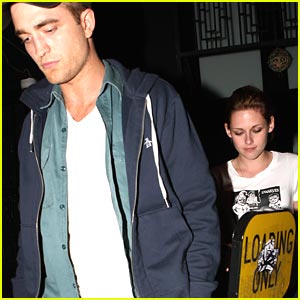 Robert Pattinson & Kristen Stewart: Hotel Cafe Couple