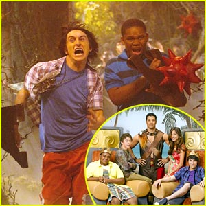 Mitchel Musso & Doc Shaw in Pair of Kings -- FIRST LOOK!