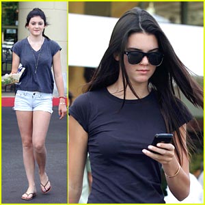 Kendall & Kylie Jenner: Whole Foods Hotties