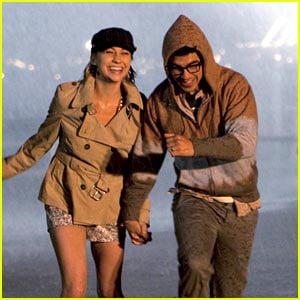 Chelsea Staub & Joe Jonas: Rain Runners