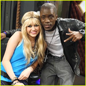 Miley Cyrus: Duet with Iyaz on Hannah Montana!