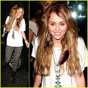 Miley Cyrus: Milkshakes on Monday