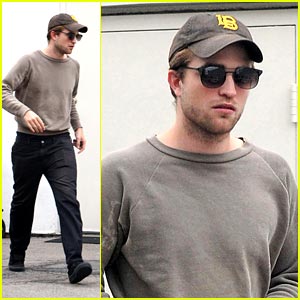 Robert Pattinson is a Gray Guy