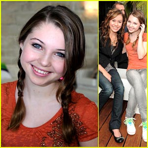Sammi Hanratty: Kinect Launch with Amber Lily!