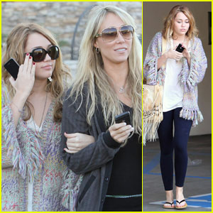 Miley Cyrus: Girls' Day Out with Mom Tish