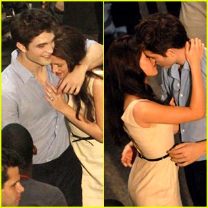 Kristen Stewart & Robert Pattinson: Kisses in Rio!