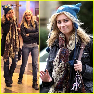 Aly & AJ Michalka have '127 Hours' to Shop!