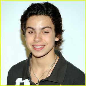 Jake T. Austin: 'Wizards' Love Interests Coming Soon!
