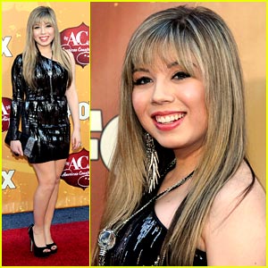 Jennette McCurdy: American Country Awards 2010!